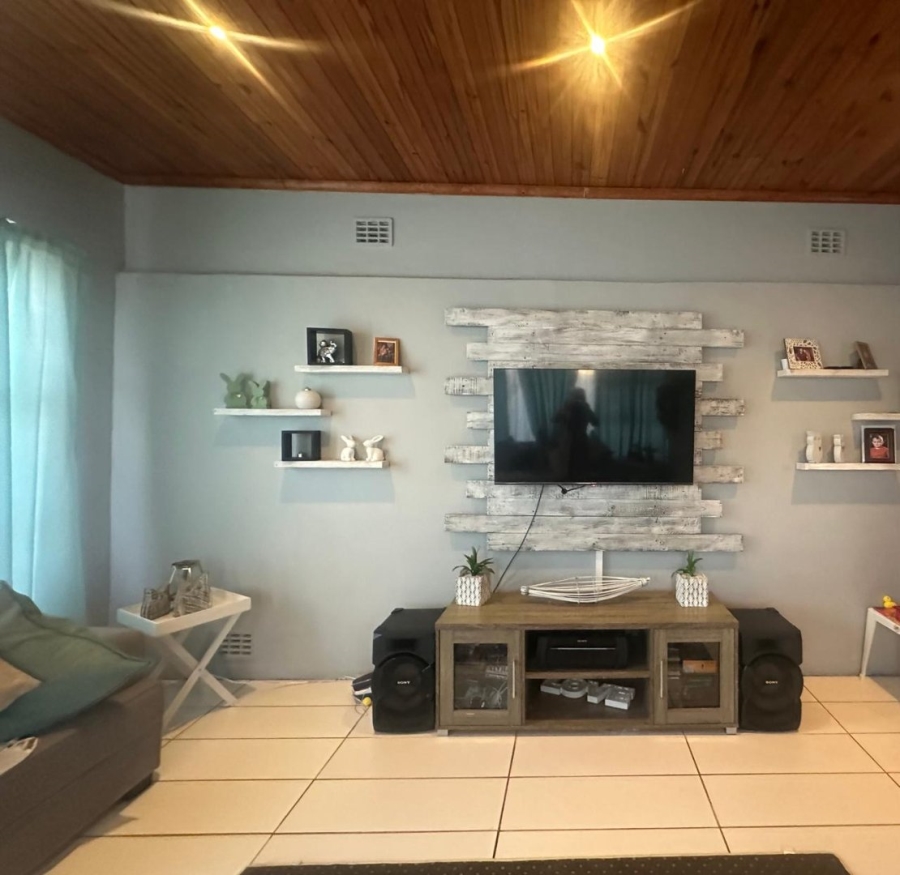3 Bedroom Property for Sale in Bothasrus Eastern Cape